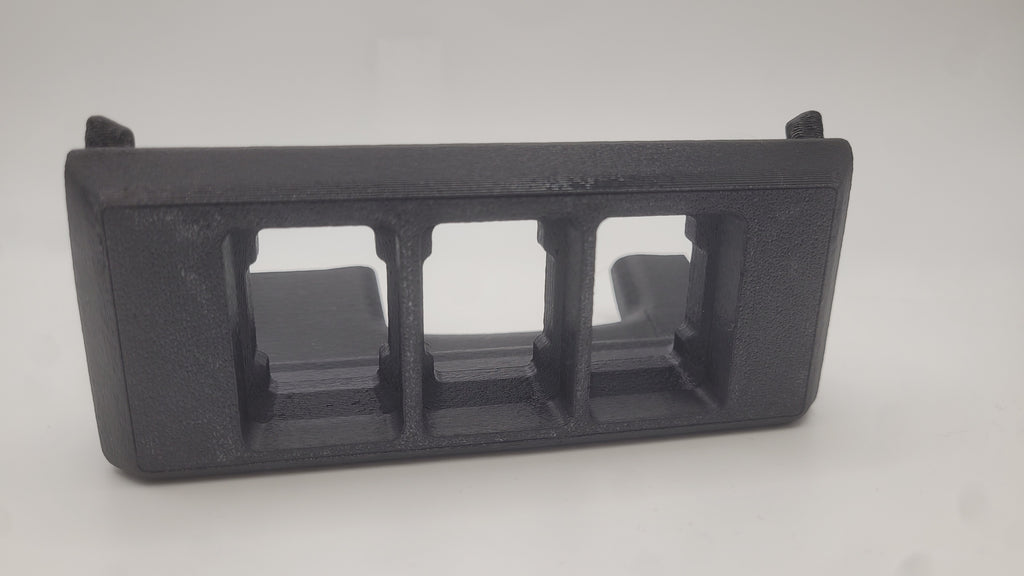 LC79 2024 FACELIFT SWITCH PANEL